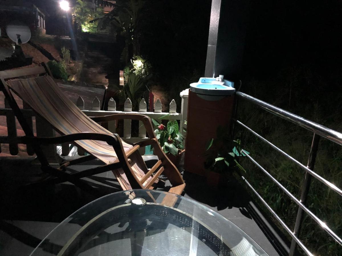 Hamadhi Guest Hotel Haldummulla ภายนอก รูปภาพ