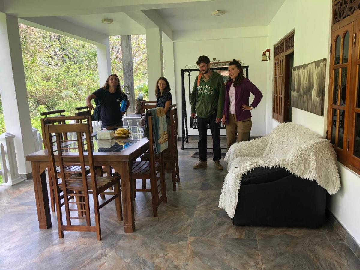 Hamadhi Guest Hotel Haldummulla ภายนอก รูปภาพ